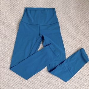 Lululemon Turquoise Blue 7/8 High Waist Align Leggings! Hard to find!